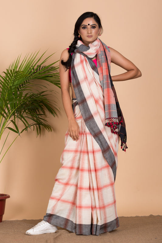 Off White VM Kala Cotton saree