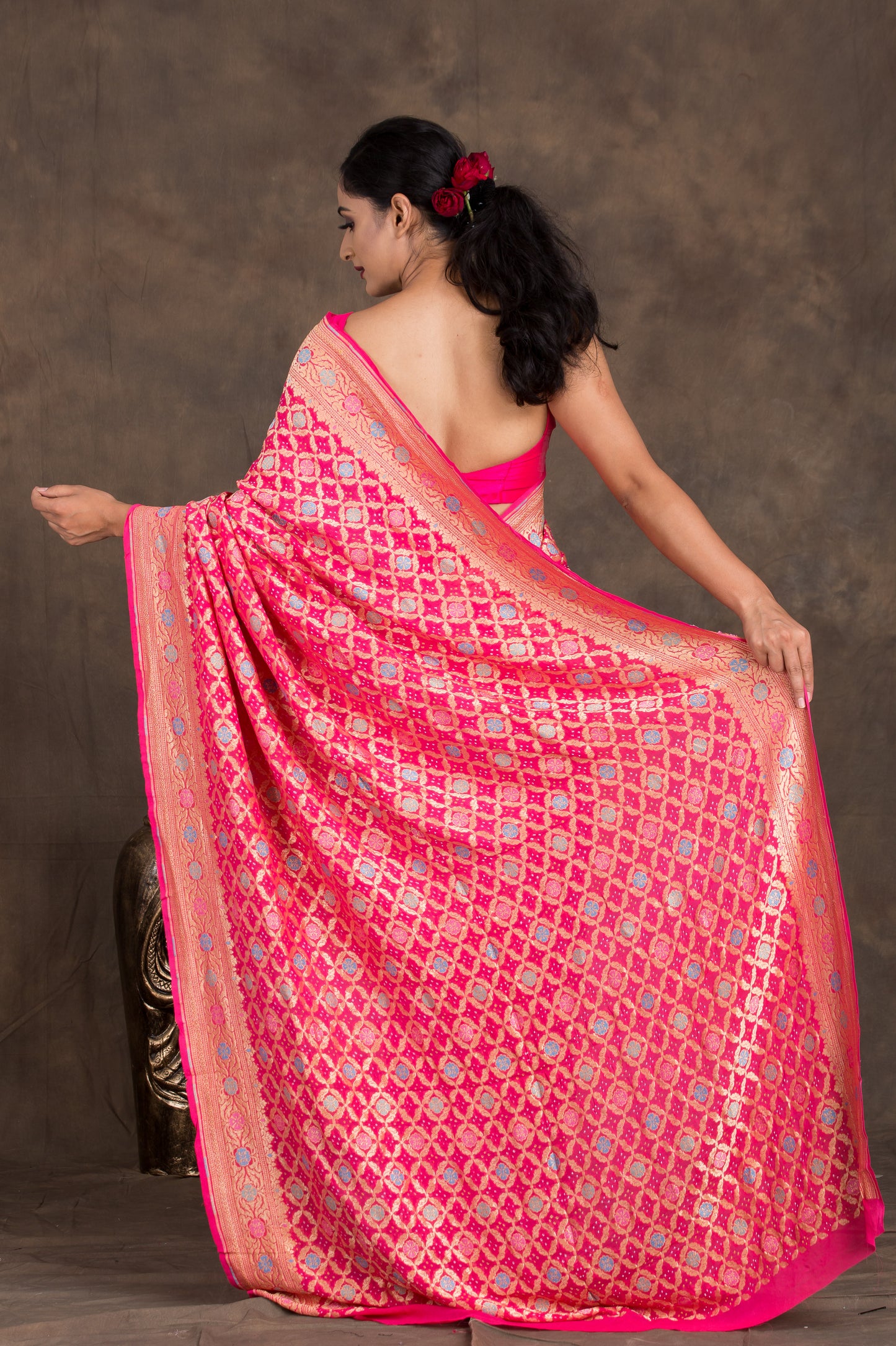 Beona Bandhani Saree