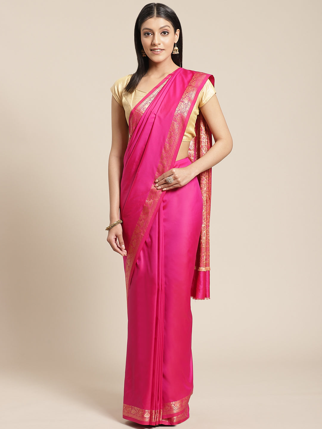 How to wear banarasi saree in different style in India - JDS Banaras