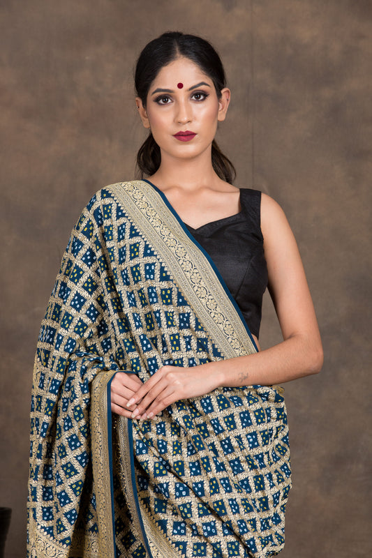 Dia Bandhani Saree