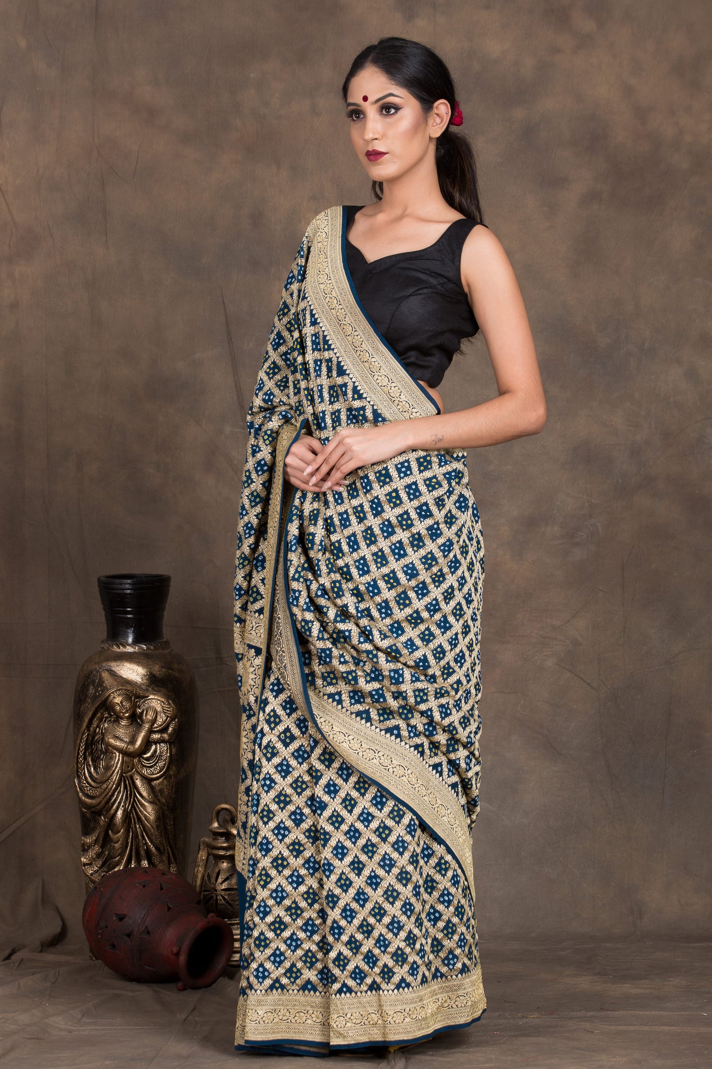 Dia Bandhani Saree