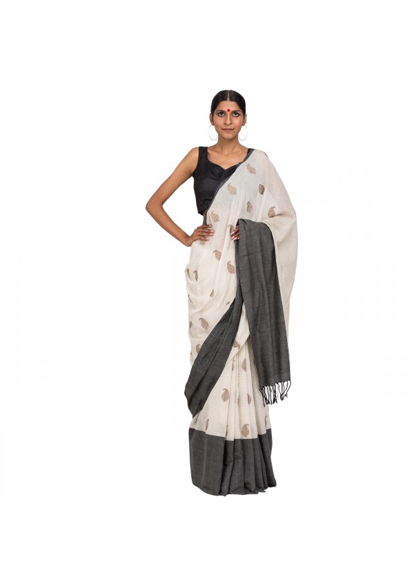 Off White Cotton Emroidered Saree